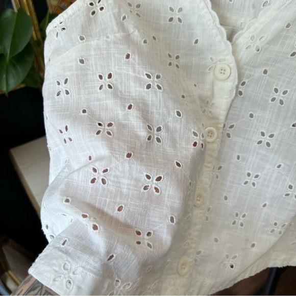A New Approach Cotton Eyelet Front Button Tank Top Vest - Picture 4 of 6